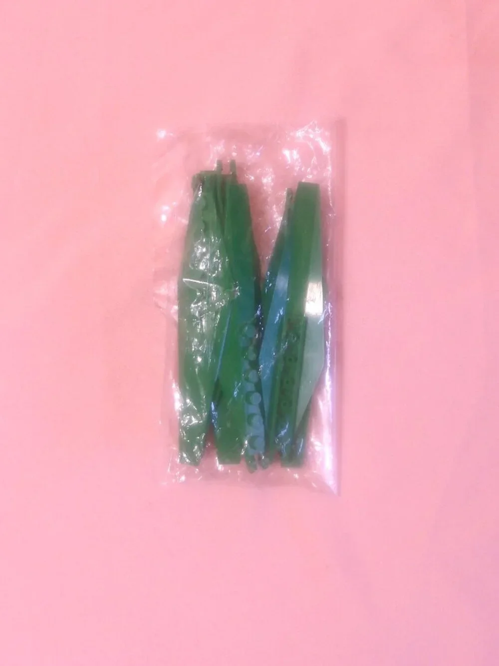 LEGO Botanicals Daffodils #40747 Sealed Flowers 100% Complete No Box Fast Ship - Picture 6 of 8